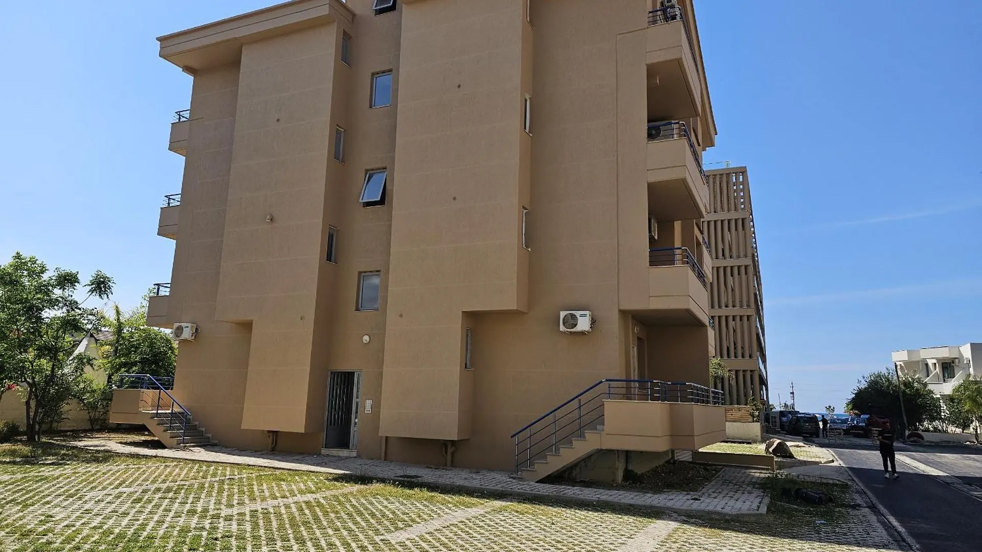 Apartment With Pool View In Rradhime Vlorë Albánie